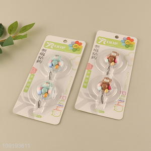 Factory Supply 2PCS Cute Bear Hooks Strong Adhesive Hooks for Hanging