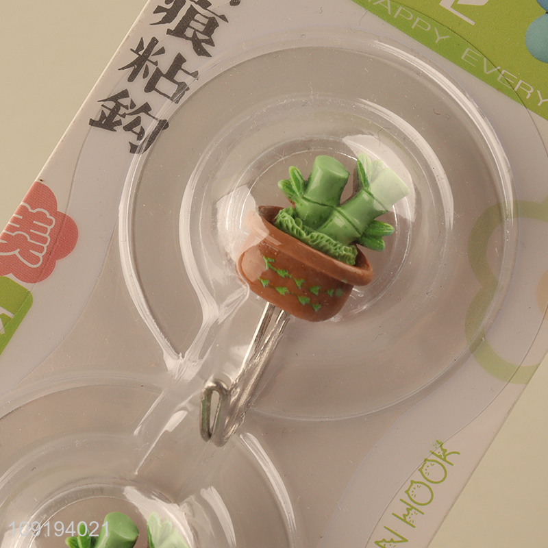 Popular Product 2PCS Cute Hooks Self Adhesive Hooks Stick On Wall Hooks