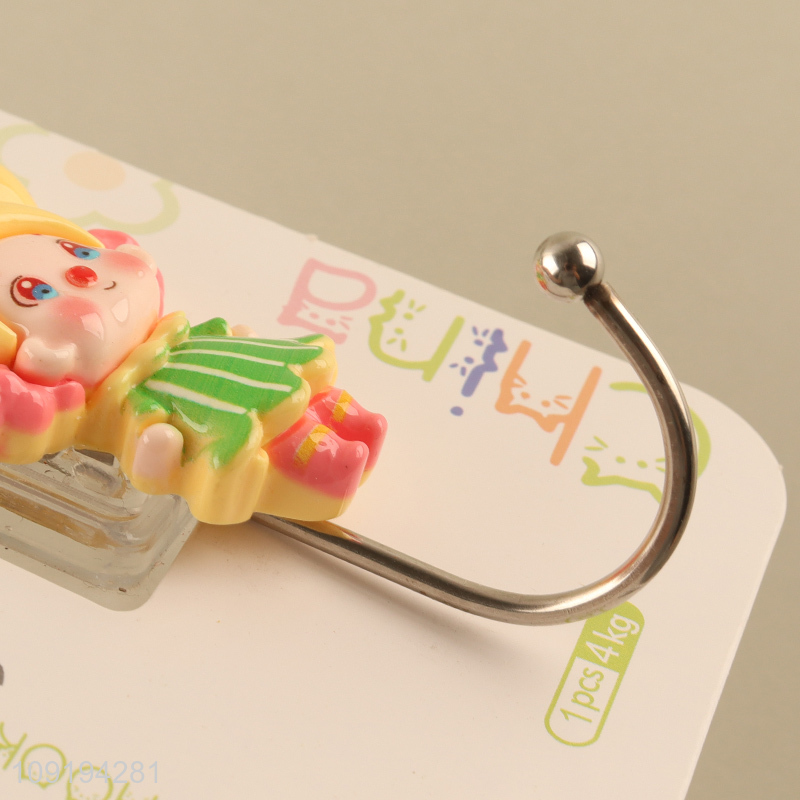 High Quality 1PC Cute Hooks Self Adhesive Hooks Stick On Wall Hooks