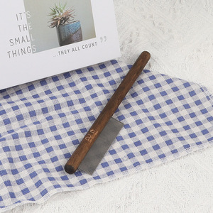 Top products metal teeth pet grooming tool pet hair comb with wooden handle