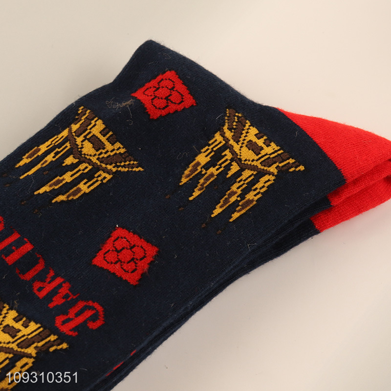 Good quality fashion cotton socks women crew socks