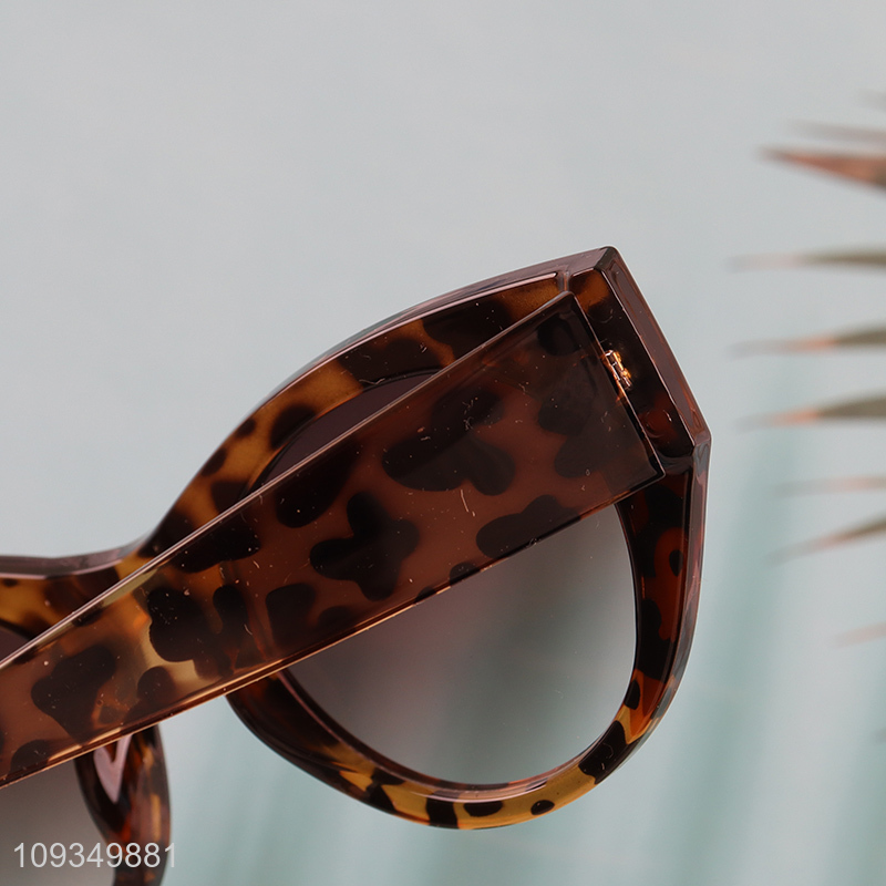 New product fashion outdoor women sunglasses