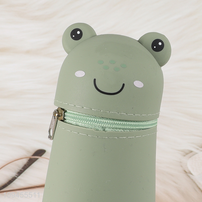 China supplier cartoon frog silicone pencil bag for sale