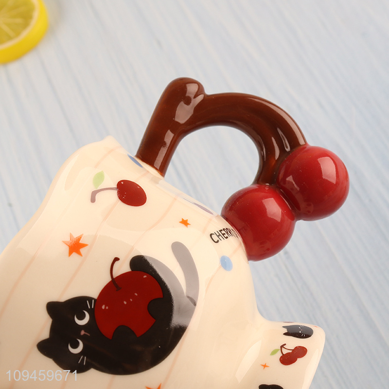 Good selling cartoon cat ceramic water cup wholesale