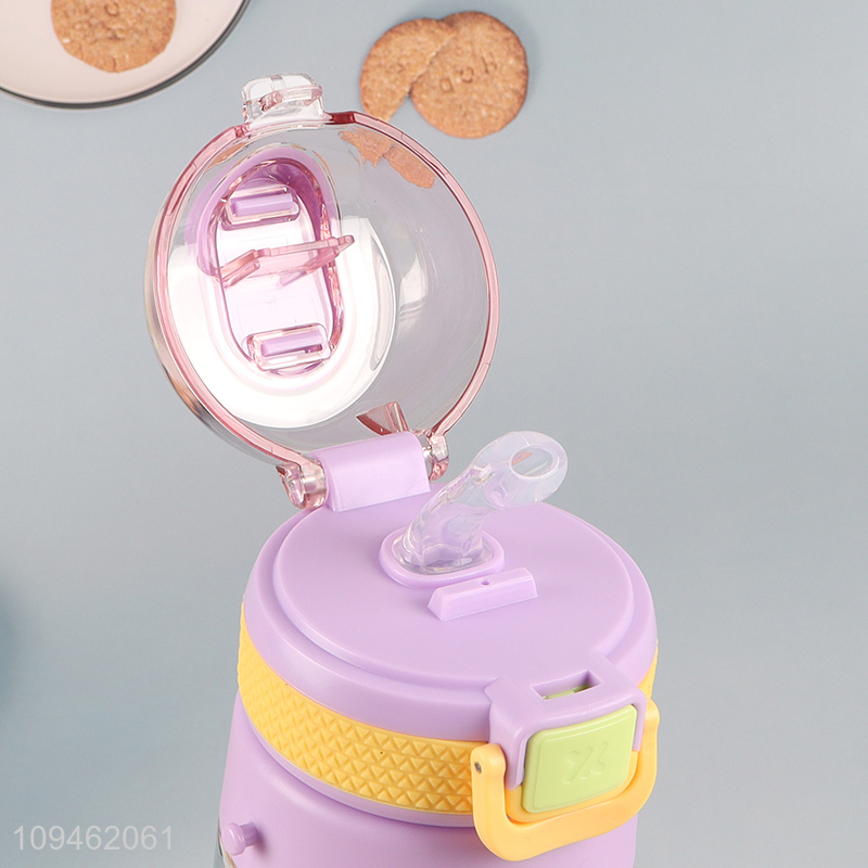 Wholesale plastic water bottle drinking bottle with straw